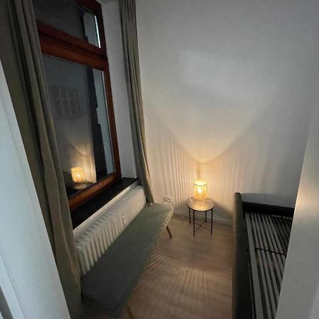 Retro Appartement Im Herzen Von Koeln Deutz מראה חיצוני תמונה