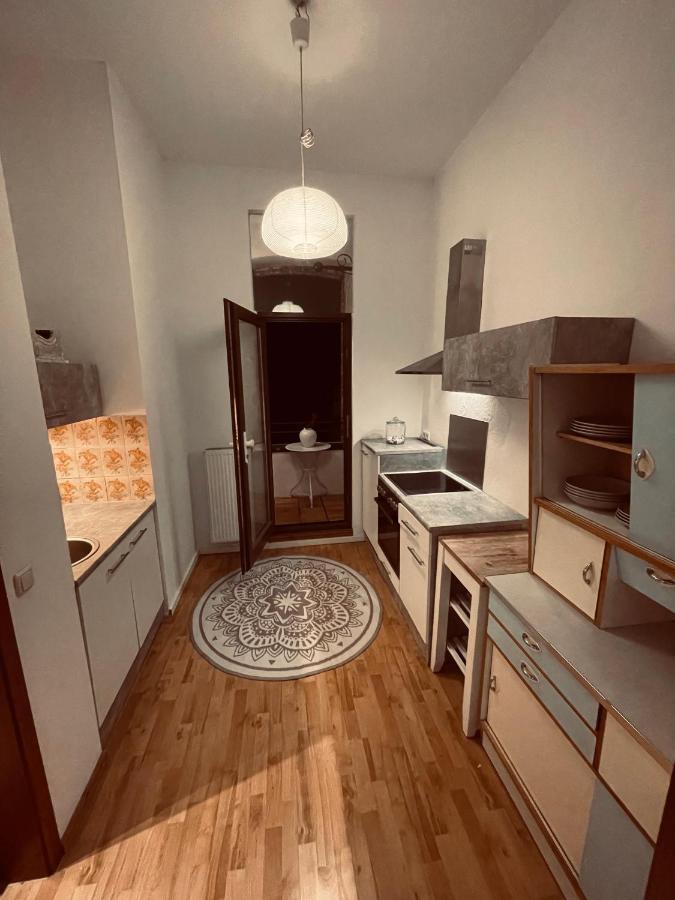 Retro Appartement Im Herzen Von Koeln Deutz מראה חיצוני תמונה