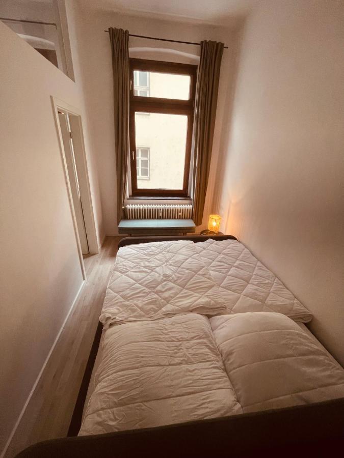 Retro Appartement Im Herzen Von Koeln Deutz מראה חיצוני תמונה